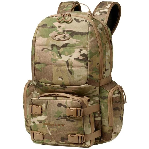Oferta PLECAK OAKLEY CHAMBER RANGE 92800-86Y