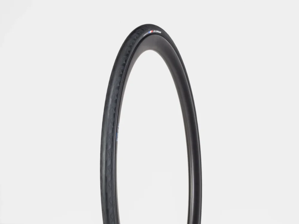 Zamów dziś Opona Bontrager AW3 Hard-Case Lite