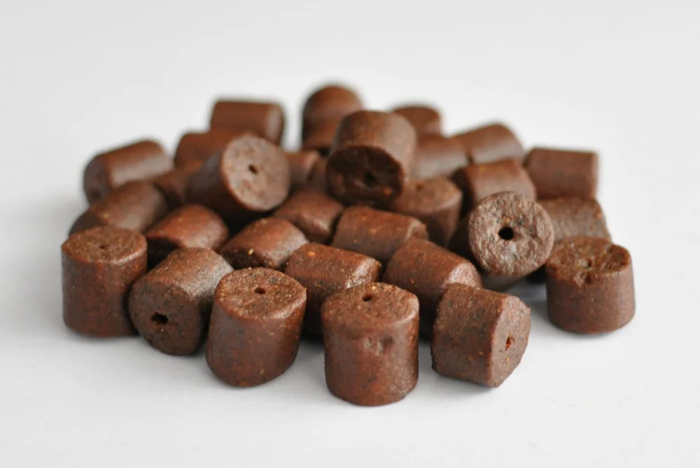 Kup teraz Mivardi Pellet Rapid Pellets Classic Red Halibut 16mm 10kg