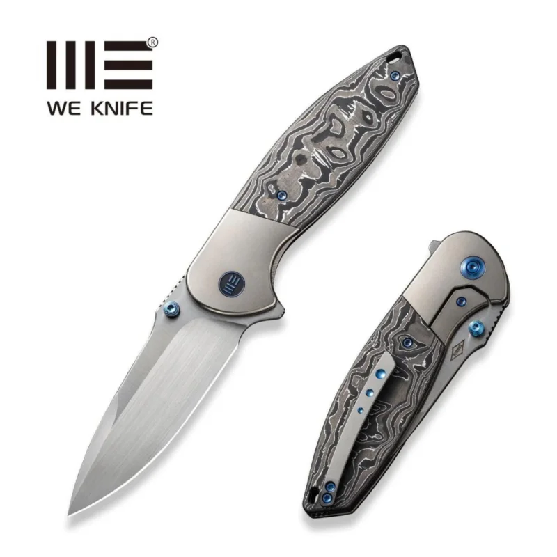 Oferta czasowa WE Knife Nitro OG Gray Titanium/Aluminum Carbon Fiber, Hand Rubbed Satin CPM 20CV by Peter Carey (WE23035-3)